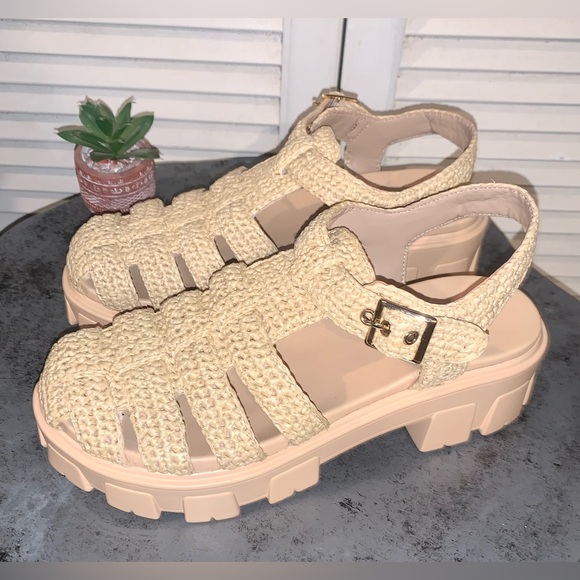 Anthropologie Silent D Freda Fisherman Sandals in Neutral Size 39 8.5 US - Picture 2 of 7